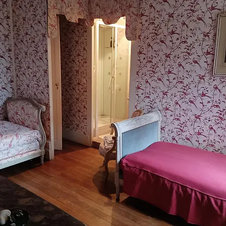 Chateau De Bed and breakfast 3*