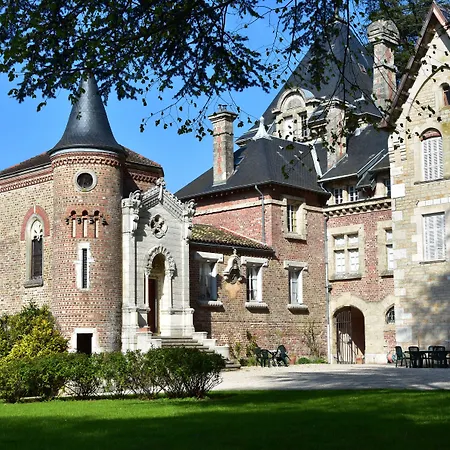 Chateau De לינה וארוחת בוקר 4*