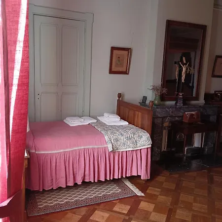 Couette-café Chateau De
