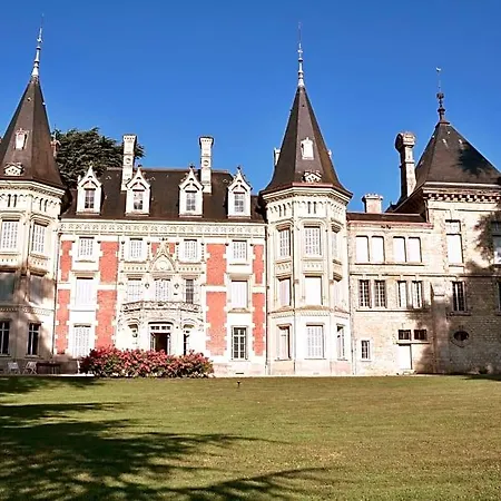 Chateau De - D'hotes Et Seminaires D'entreprise 4* Varambon