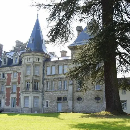 Couette-café Chateau De 4*