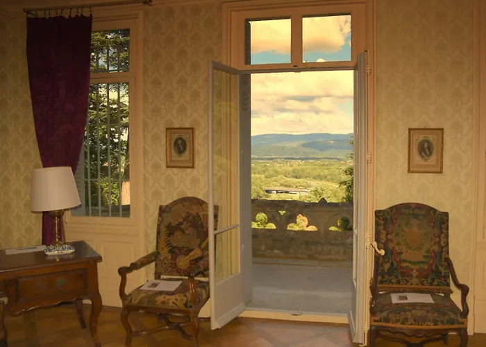 Nocleg ze śniadaniem Chateau De 4*